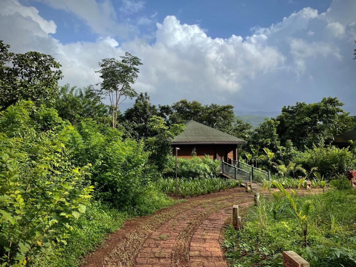 מלון Vichondrem The Postcard Hideaway, Netravali Wildlife Sanctuary, Goa מראה חיצוני תמונה